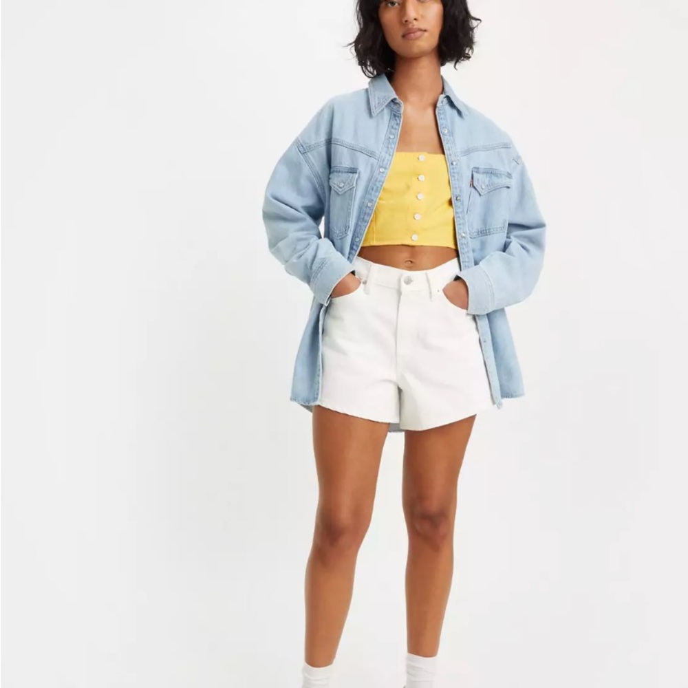 Levi’s White 80s Mom Shorts